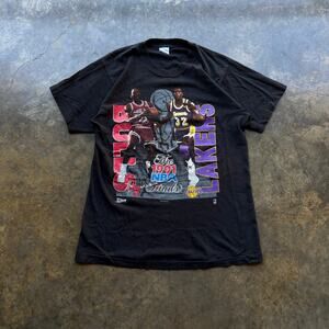 Vintage 1991 Salem Sportswear Bulls‎ Lakers T-shirt